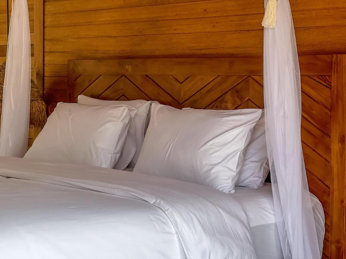 Tanglad Diamond Beach Villas מראה חיצוני תמונה